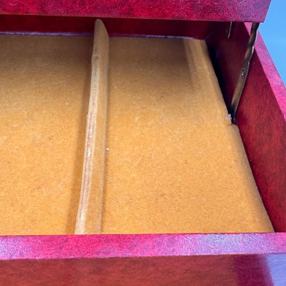Vintage Red Faux Leather Jewelry Box Gold Filigree 3-Tier Cantilever Drawer